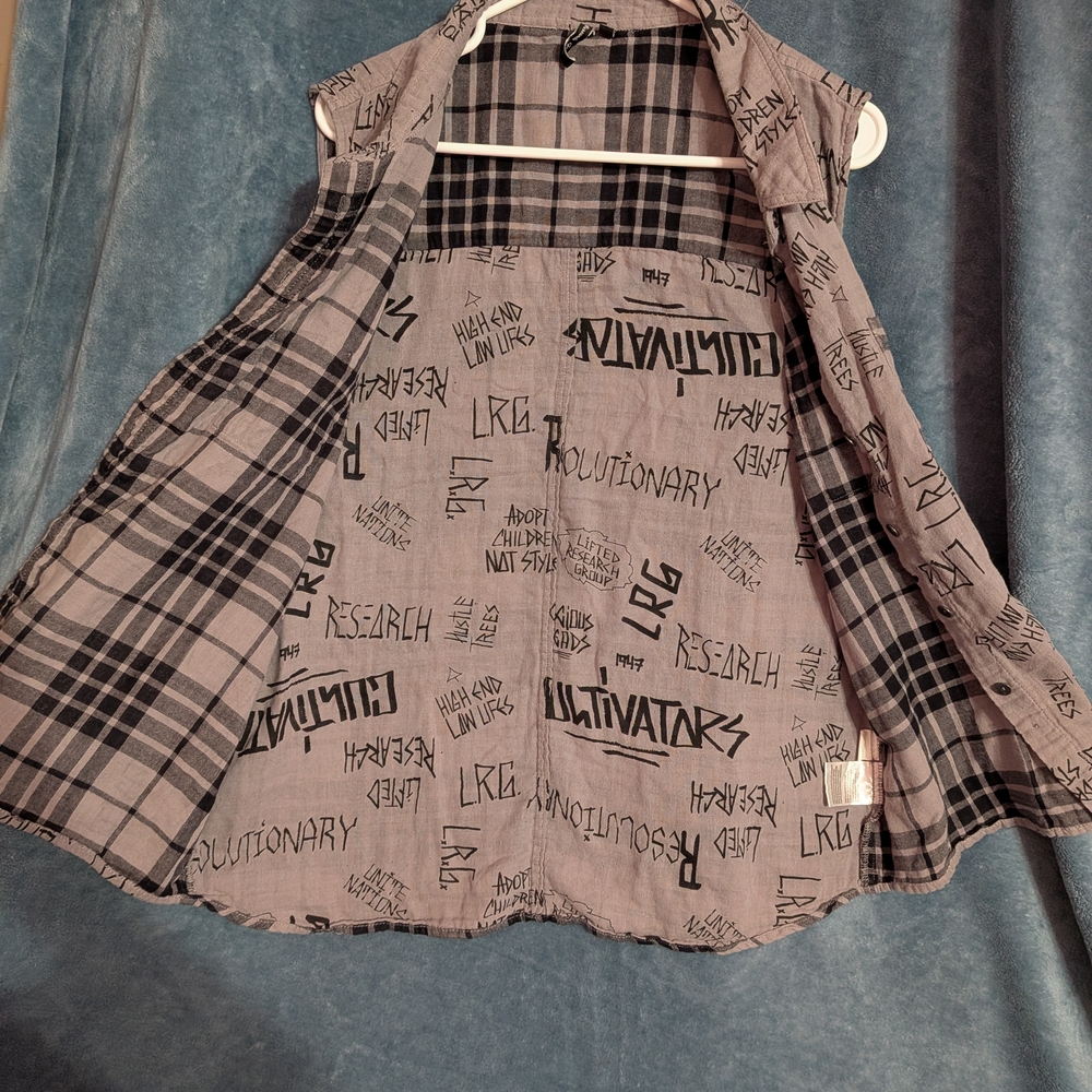 🖤 LRG Cultivators Button-Up – Statement Streetwear 🖤